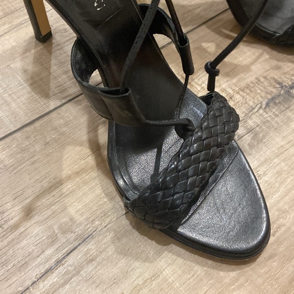 Gorgeous black strappy heels, size 38 - Picture 6 of 6